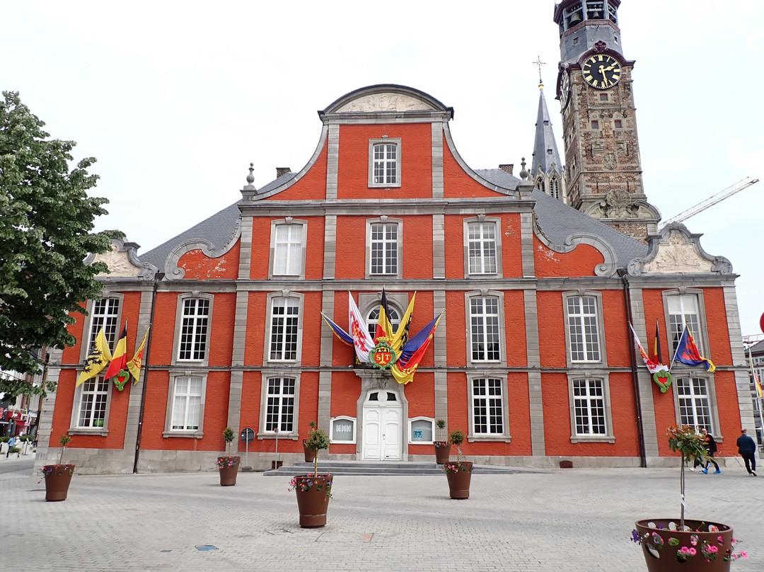 Stadhuis Sint-Truiden-圣特雷登必去景点