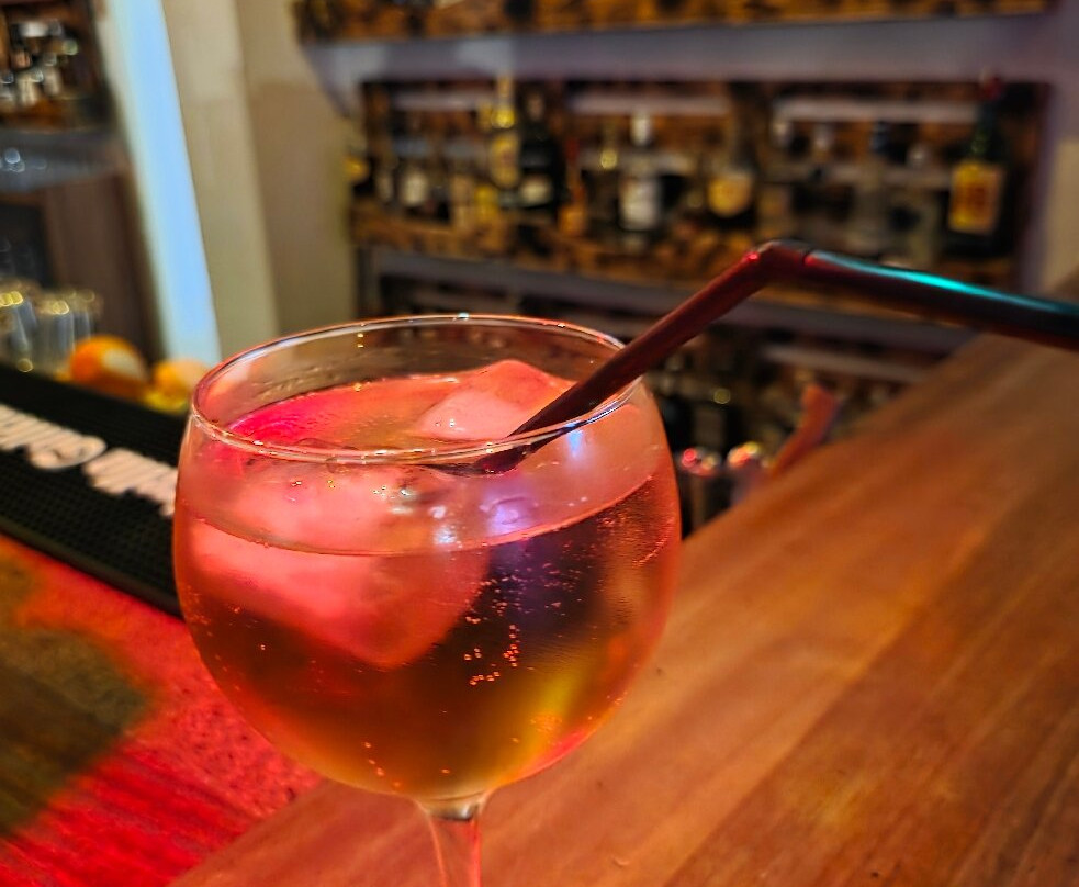 Buddy Bar-圣塔玛丽亚必去景点