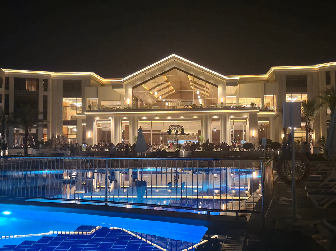 Serenity Sky Arc Resort Sahl Hasheesh