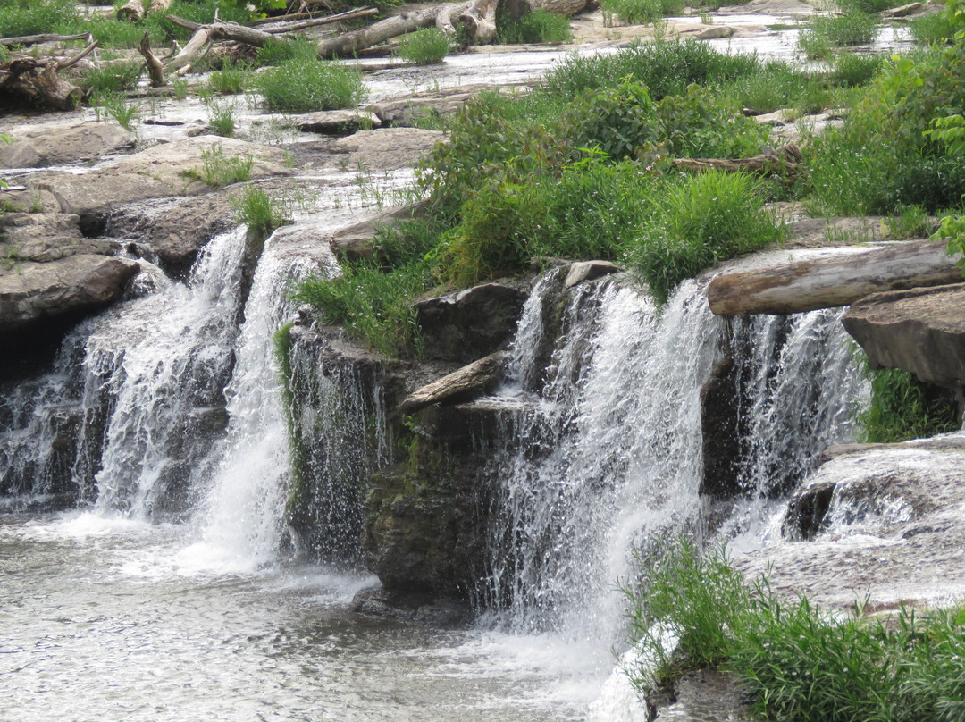 Sandstone Falls-Sandstone必去景点