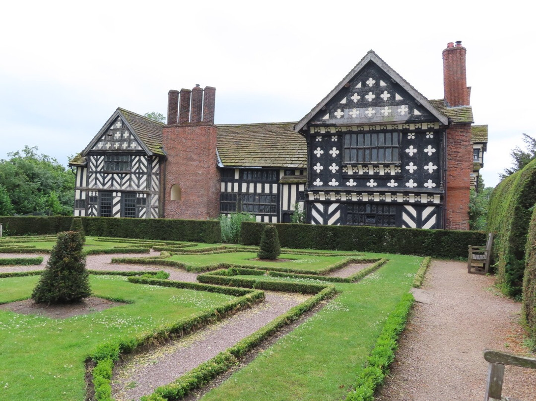 Little Moreton Hall-康格尔顿必去景点