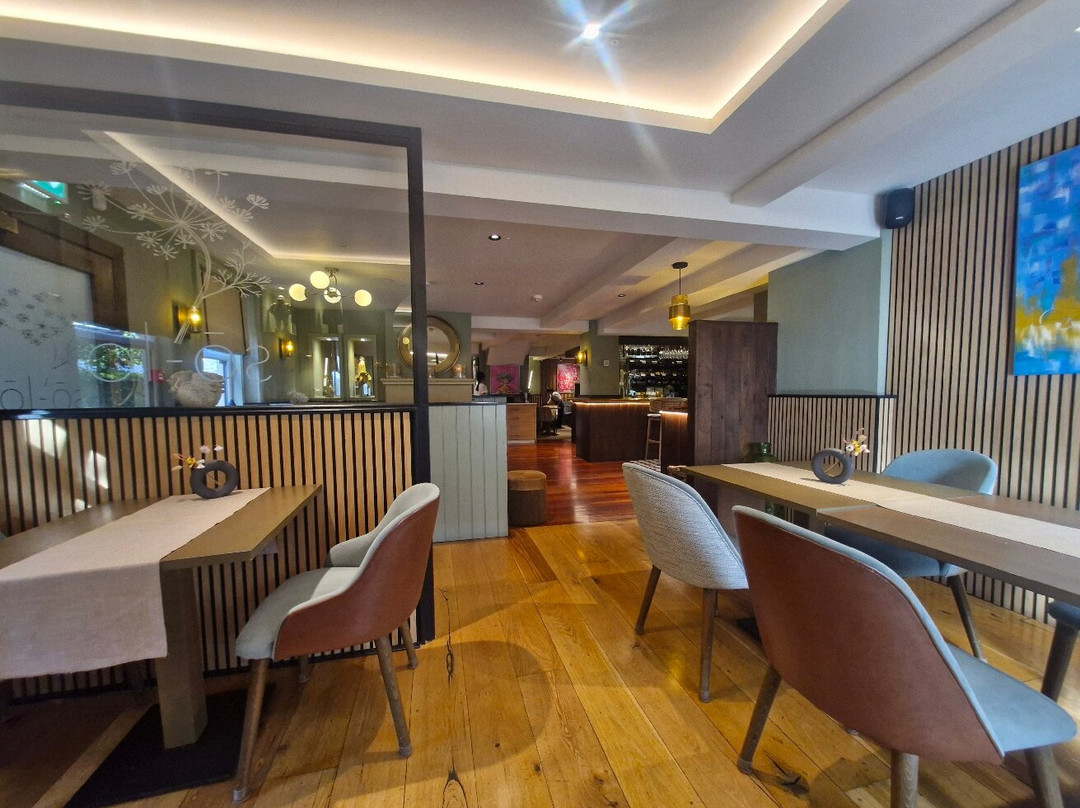 Sō–Lō Restaurant