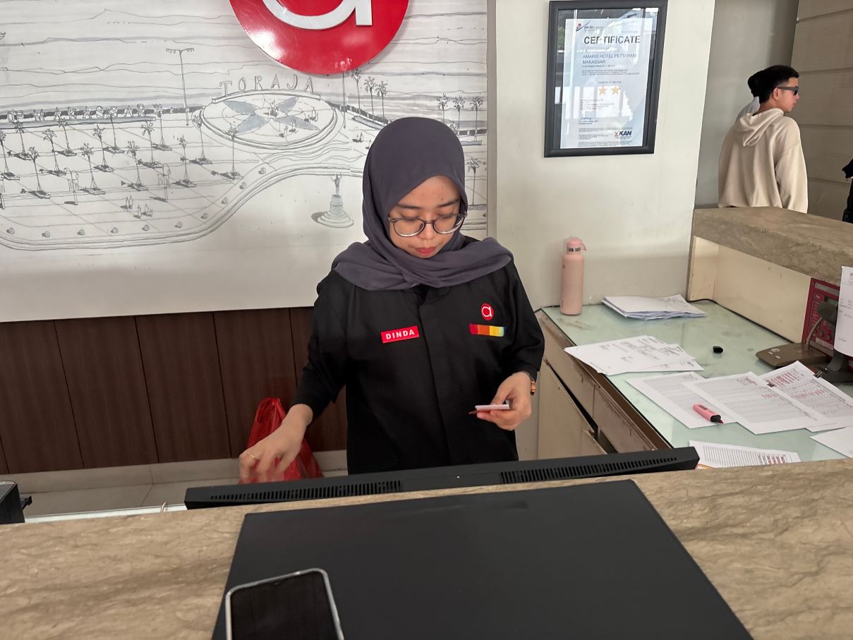 佩塔拉尼阿马里斯酒店-旅行者