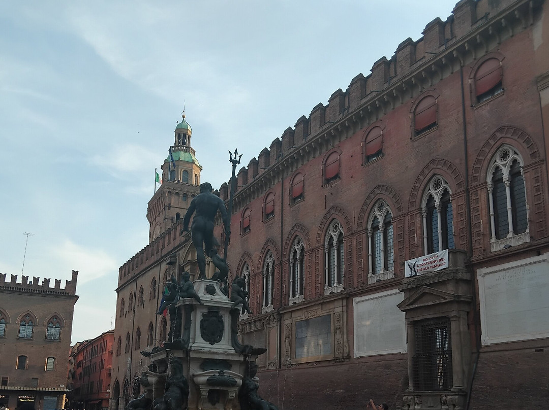 Fontana del Nettuno-博洛尼亚必去景点