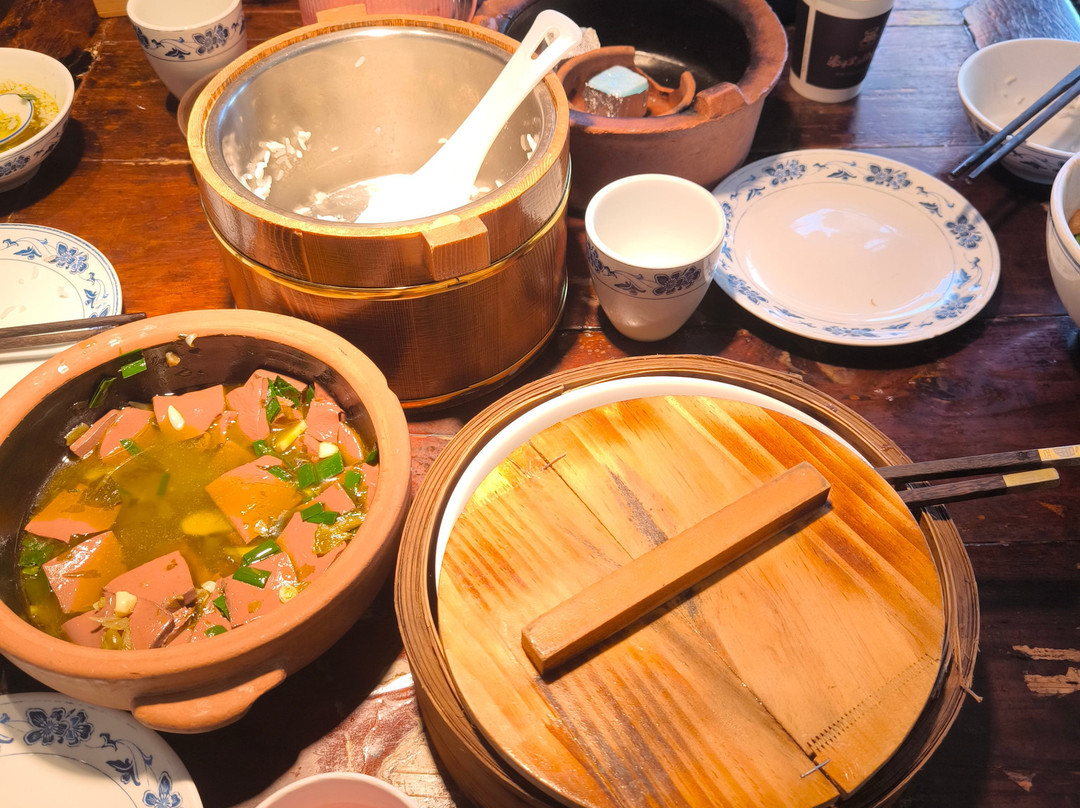 寨子里的钵钵菜（天门山索道店）