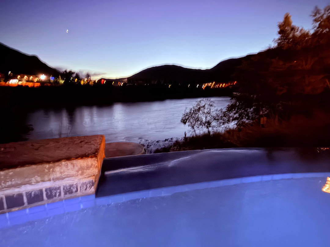Iron Mountain Hot Springs-格伦伍德温泉必去景点