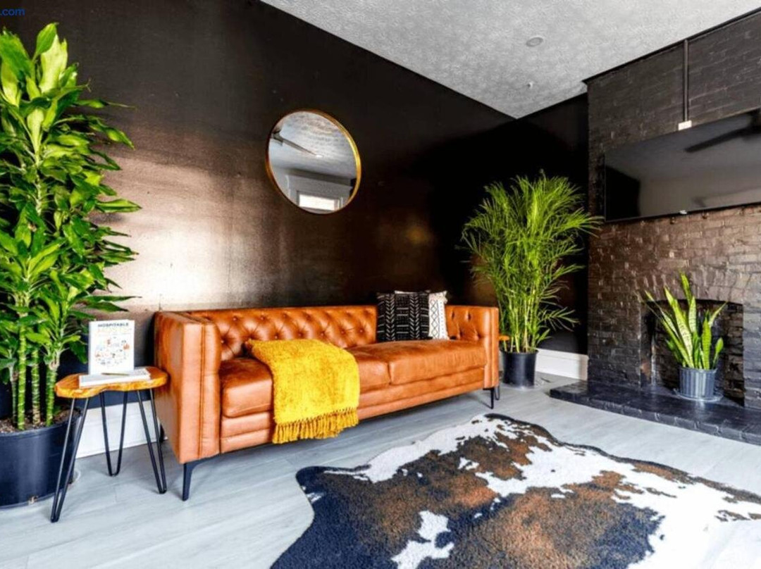 Jungle House Boutique Residences – Downtown Columbus & Short North