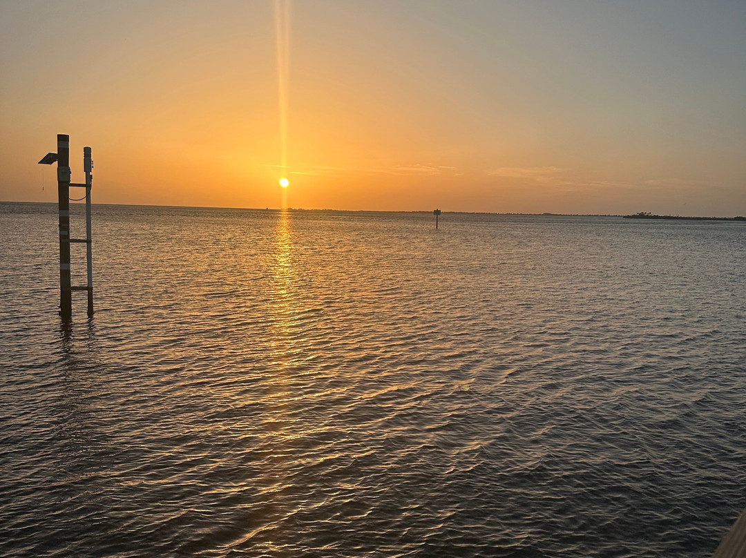 Fort Island Gulf Beach-克里斯特尔里弗必去景点