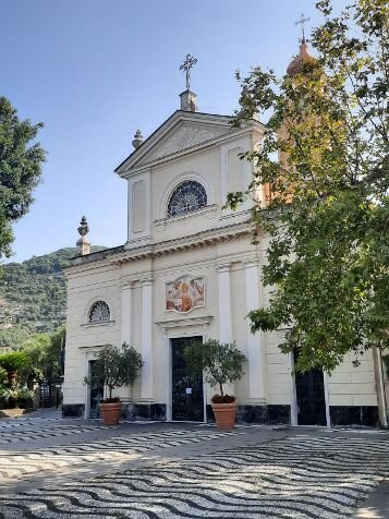 Chiesa di Sant'Ambrogio-Zoagli必去景点
