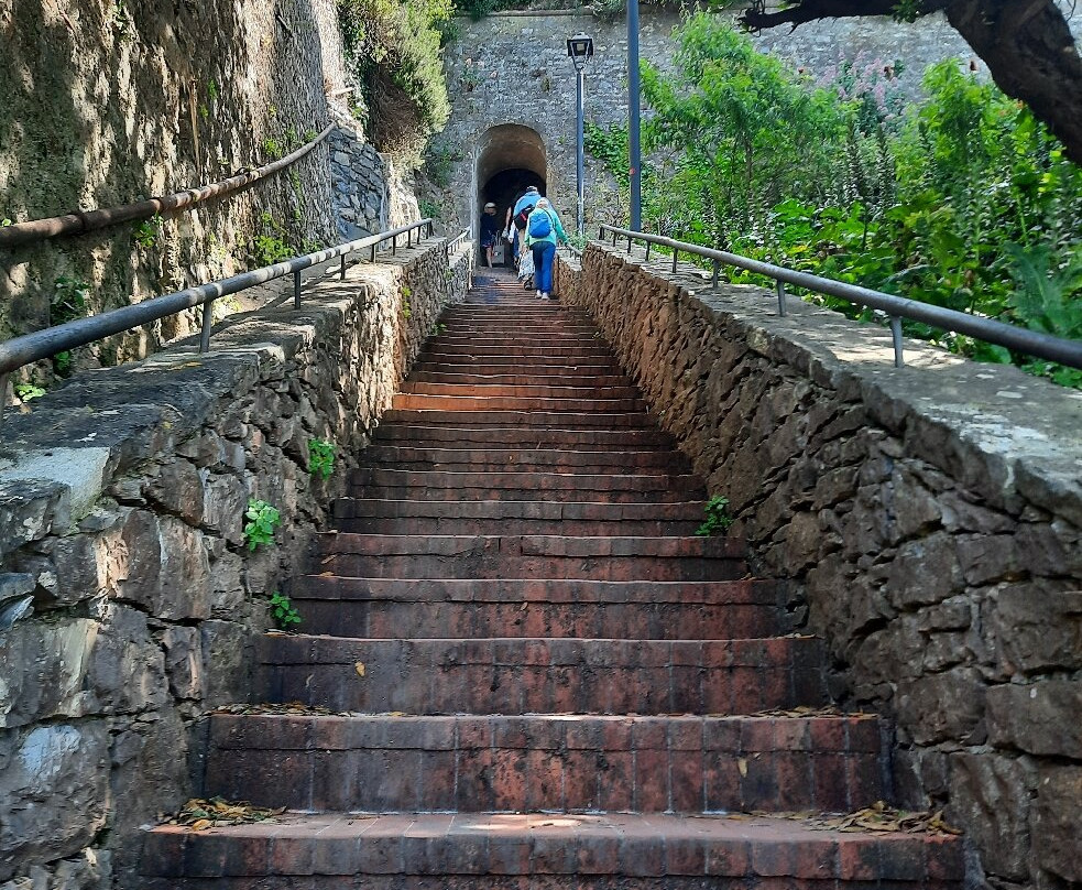 Castello di Lerici-莱里奇必去景点