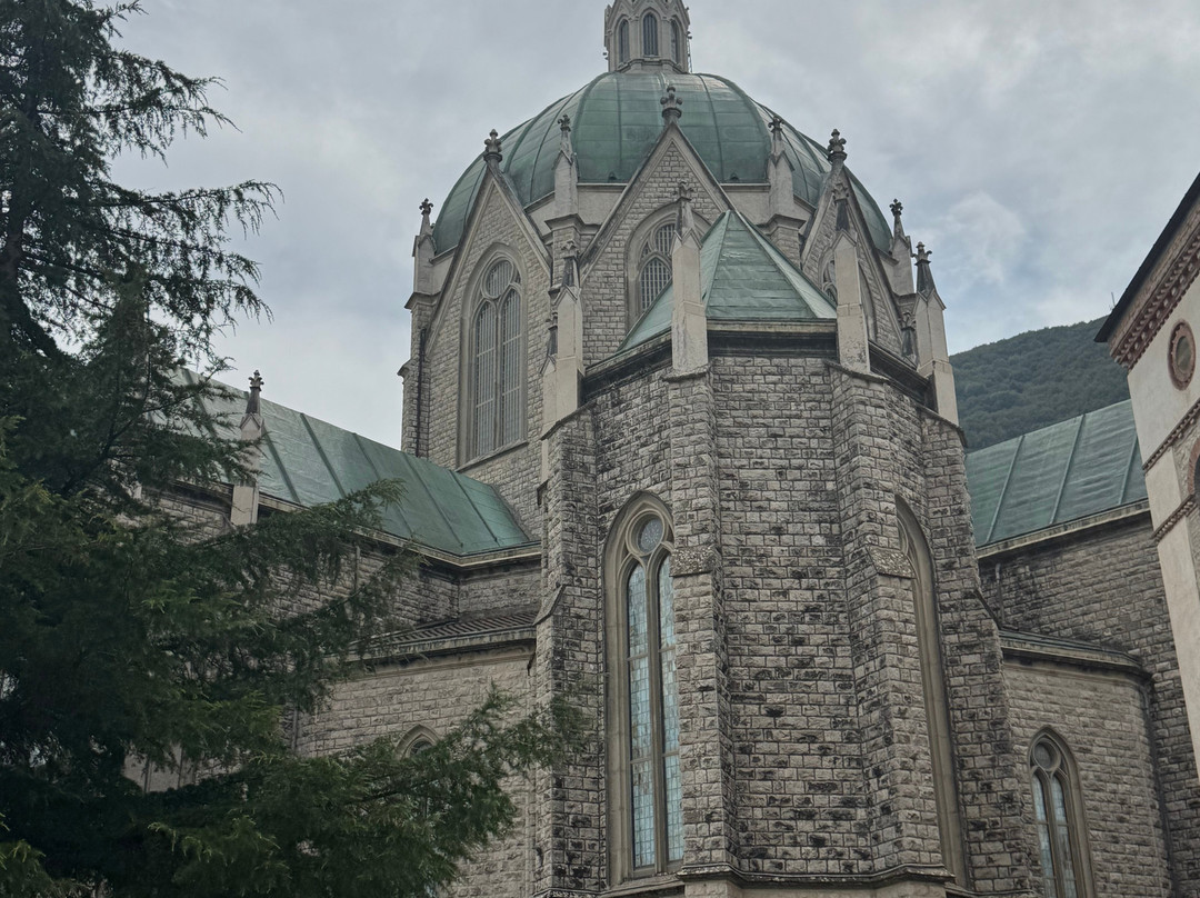 Basilica of Our Lady of Sorrows - Castelpetroso Sanctuary-Castelpetroso必去景点