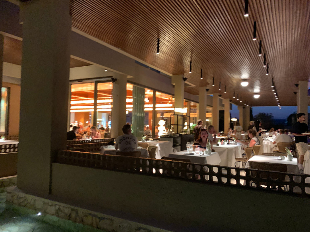 港口皇家别墅和温泉酒店-限成人主图