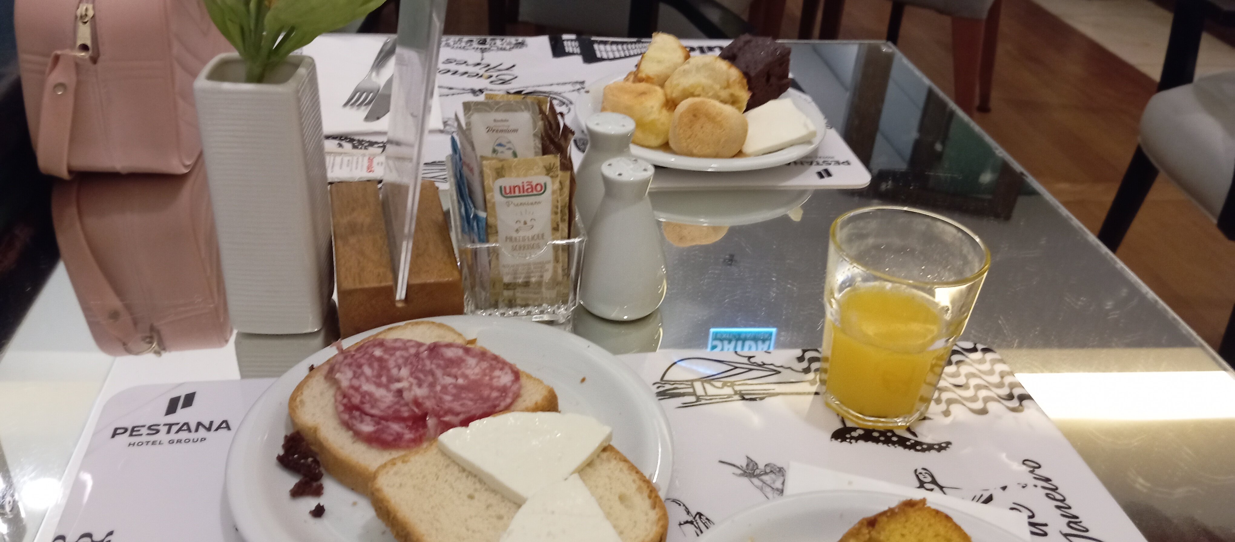库里提巴佩斯塔纳酒店-旅行者