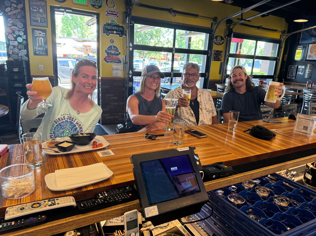 Greg's Kitchen & Taphouse