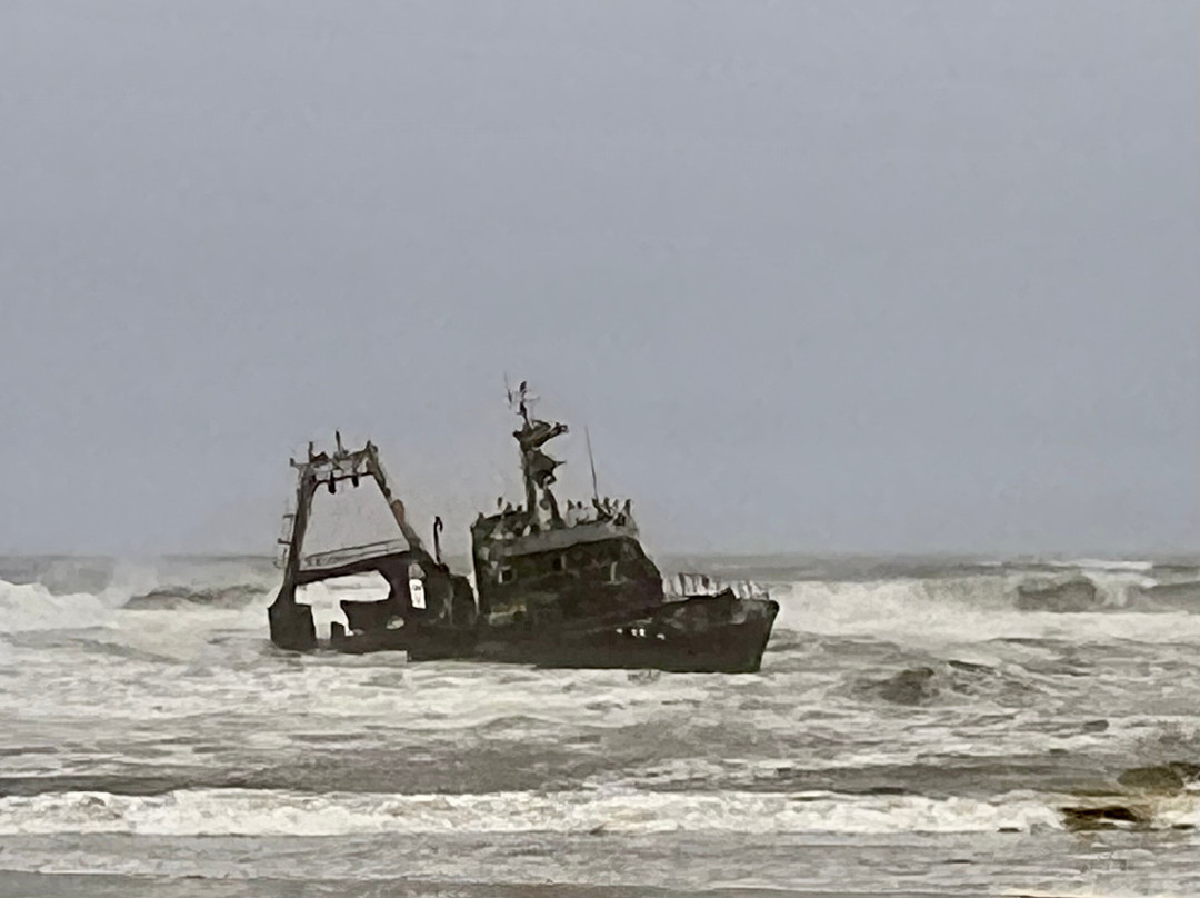 Zeila Shipwreck-Henties Bay必去景点