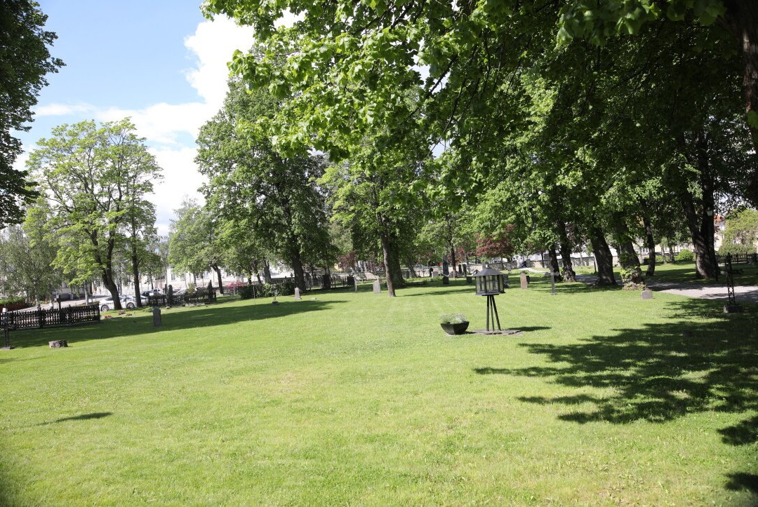 Jakobs kyrkogård (le cimetière de Jakob)-Hudiksvall必去景点