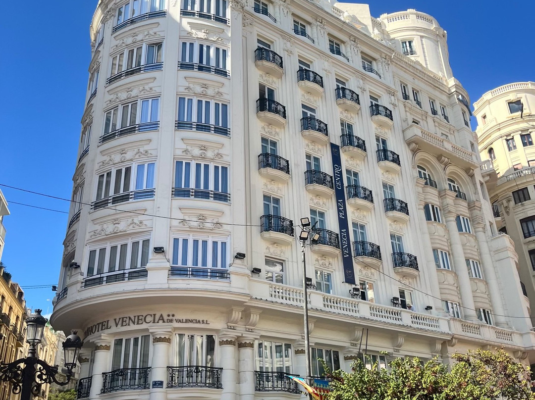 Plaça del Ajuntament-巴伦西亚必去景点