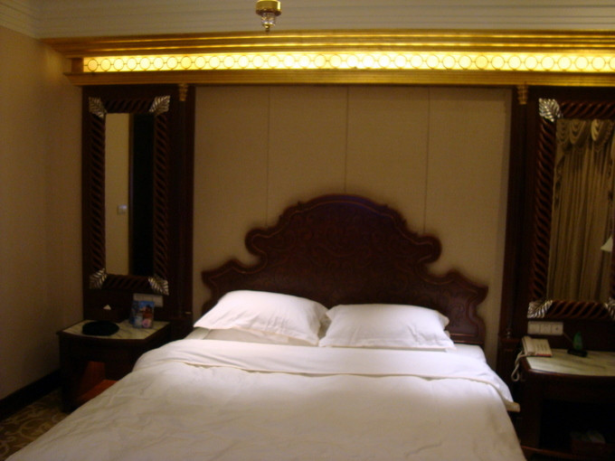 五峰土家族自治县酒店住宿-香港城国际会所