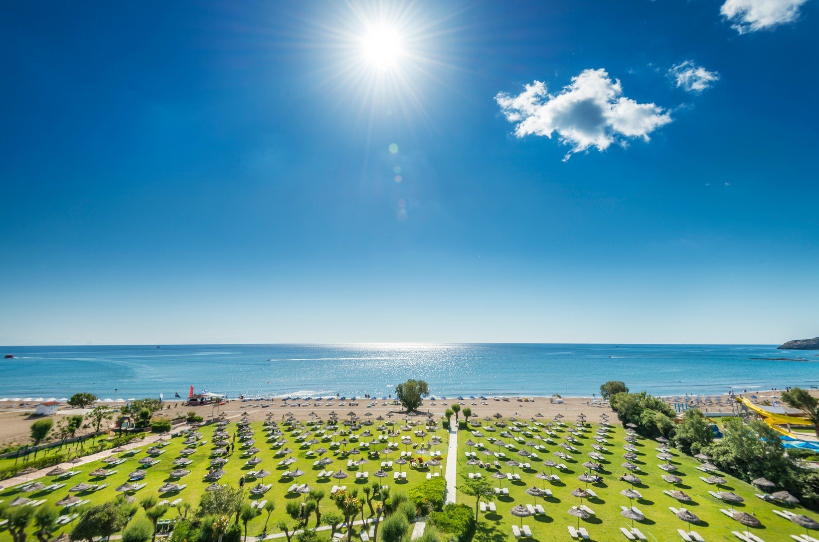 Apollo Beach Hotel-官方