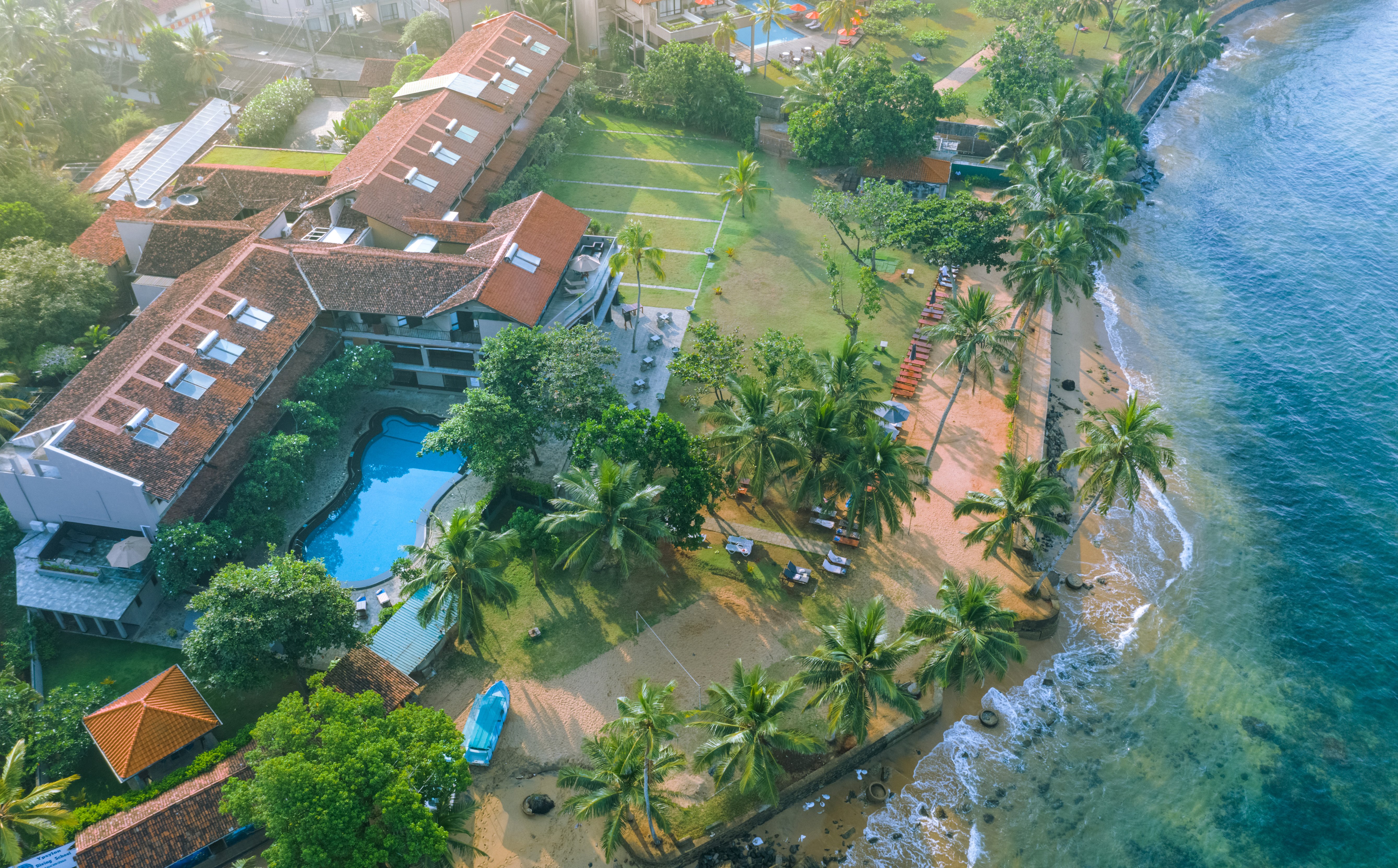 Earl's Reef, Beruwala-官方