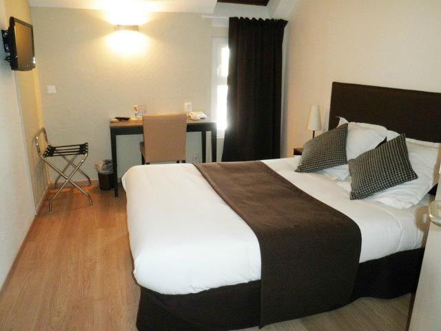 Hotel The Originals Orleans Nord