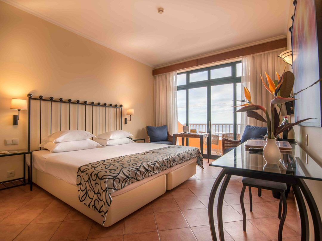 Canico酒店住宿-Hotel Alpino Atlantico Ayurveda Cure Centre