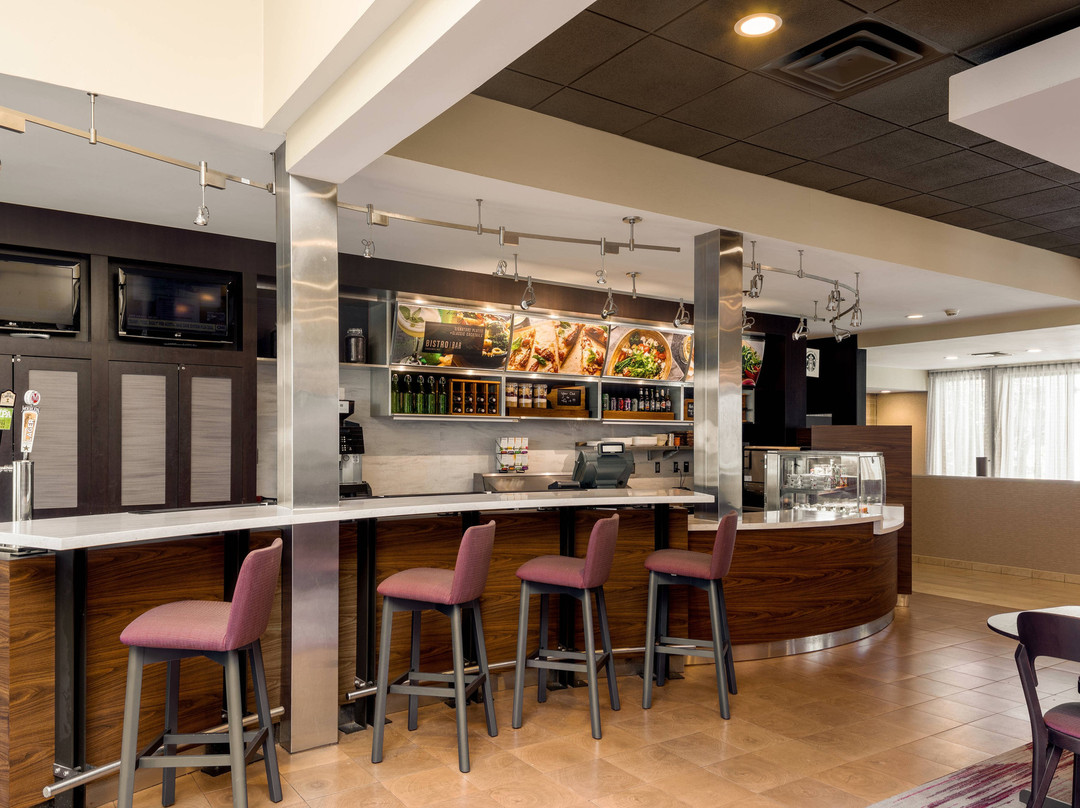 Courtyard by Marriott Cincinnati Blue Ash主图