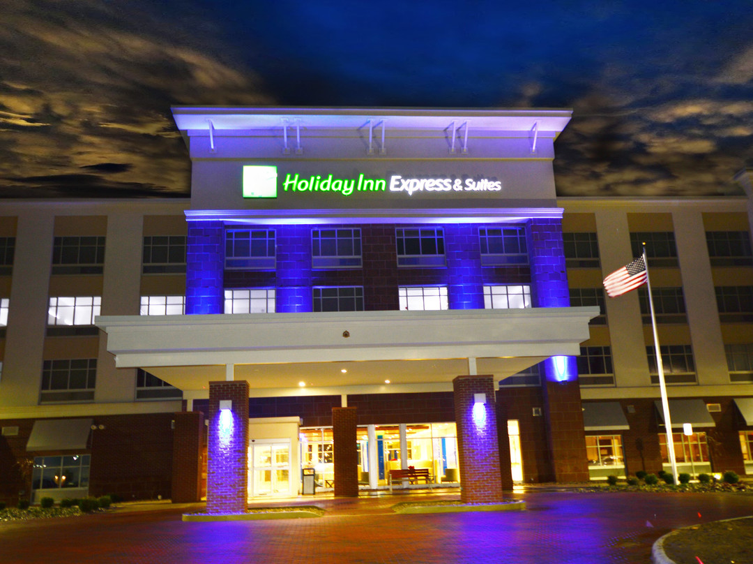 Holiday Inn Express & Suites Toledo South - Perrysburg by IHG主图