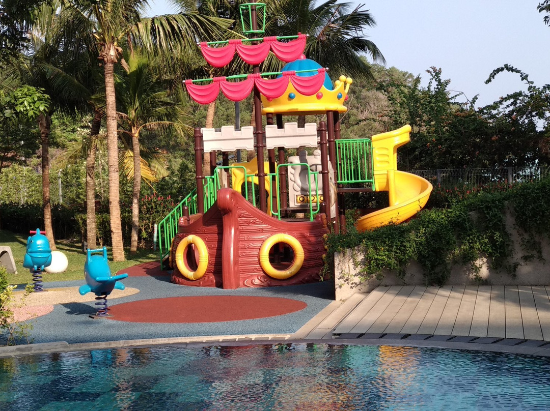 宜必思尚品巴淡名古屋酒店主图