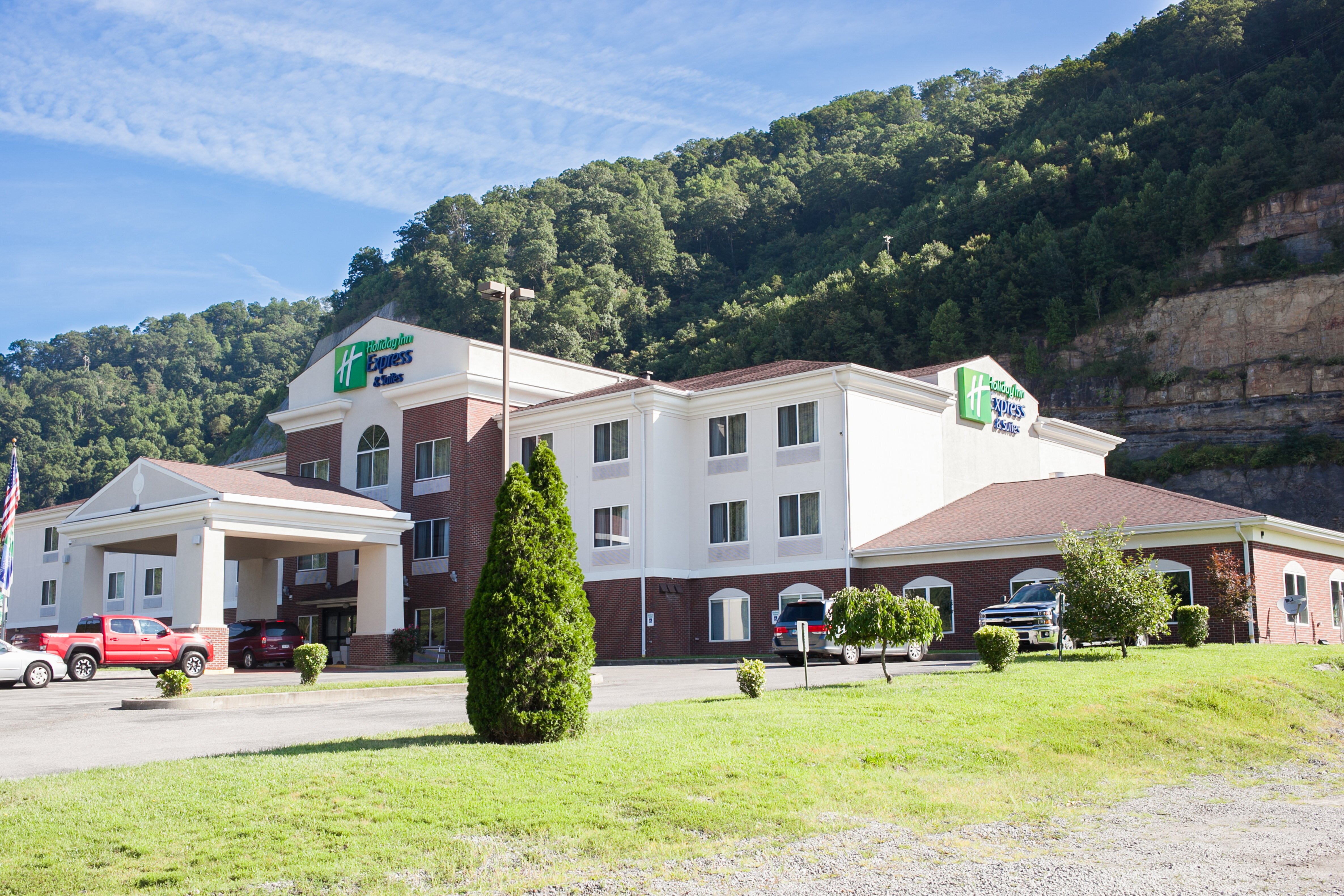 Holiday Inn Express & Suites Logan, an IHG Hotel-官方