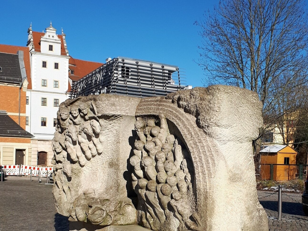 Thomas Müntzer und Bauernkrieg Denkmal Nicolaistrasse-Zwickau必去景点