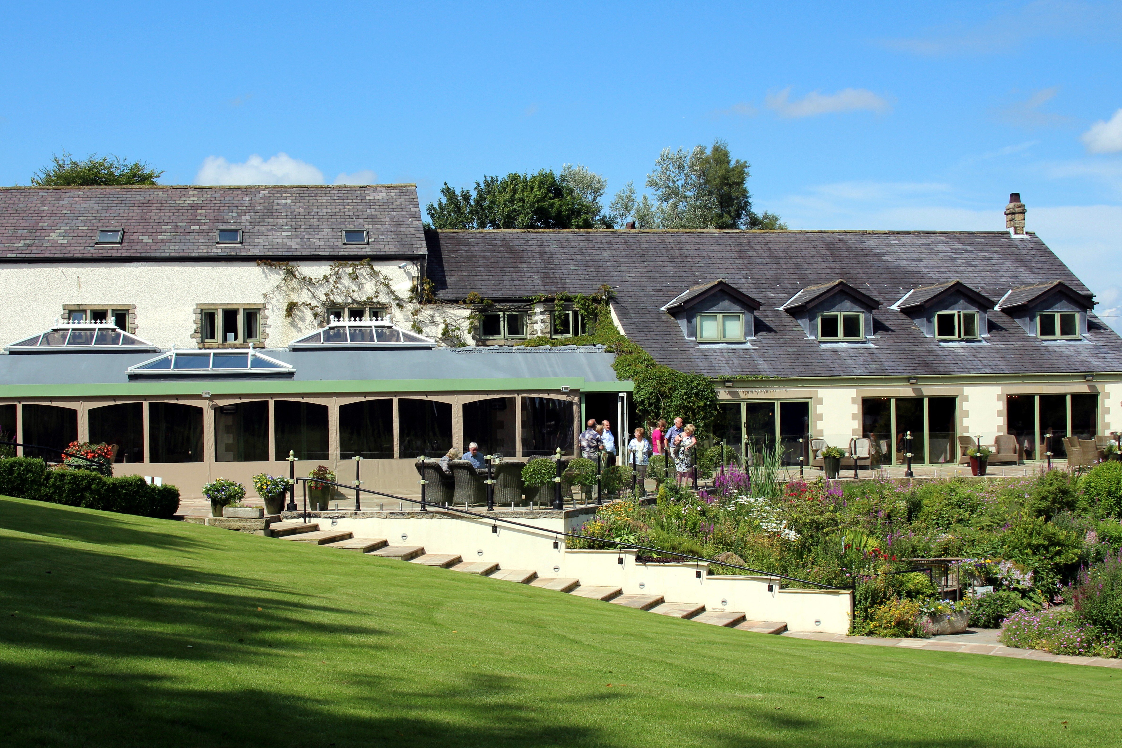 Gibbon Bridge Hotel-官方
