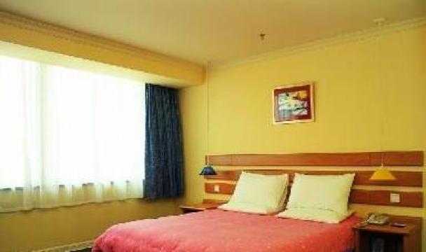 格林豪泰上海市延长路地铁站快捷酒店-客卧