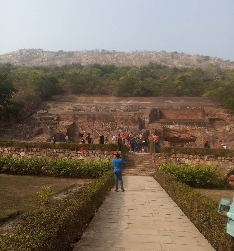 Swarna Bhandar-王舍城必去景点