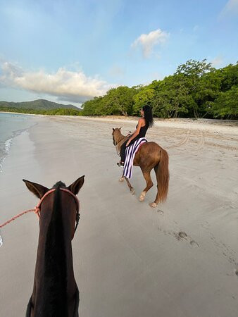 Brasilito Beach景点图片