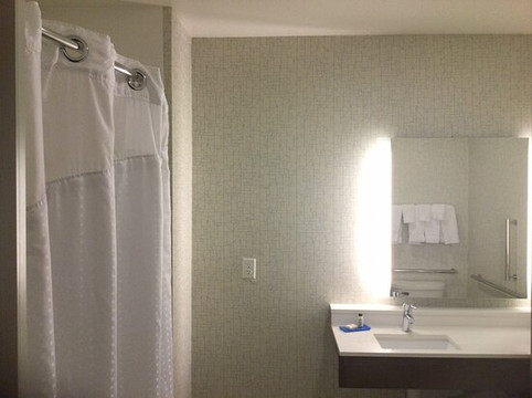 智选假日套房酒店-拉波特主图