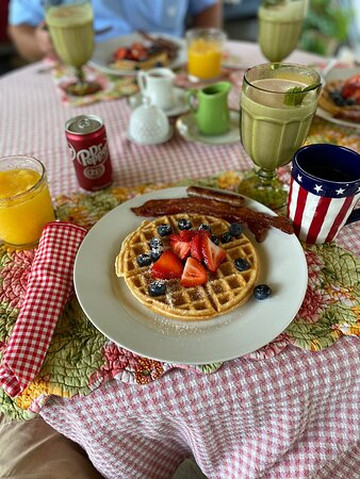 The Old Liberty Schoolhouse主图