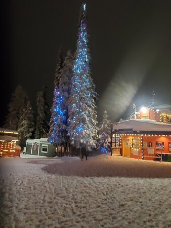 Vance Creek Hotel & Conference Centre主图