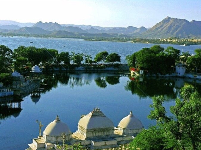 Jaisamand Lake景点图片