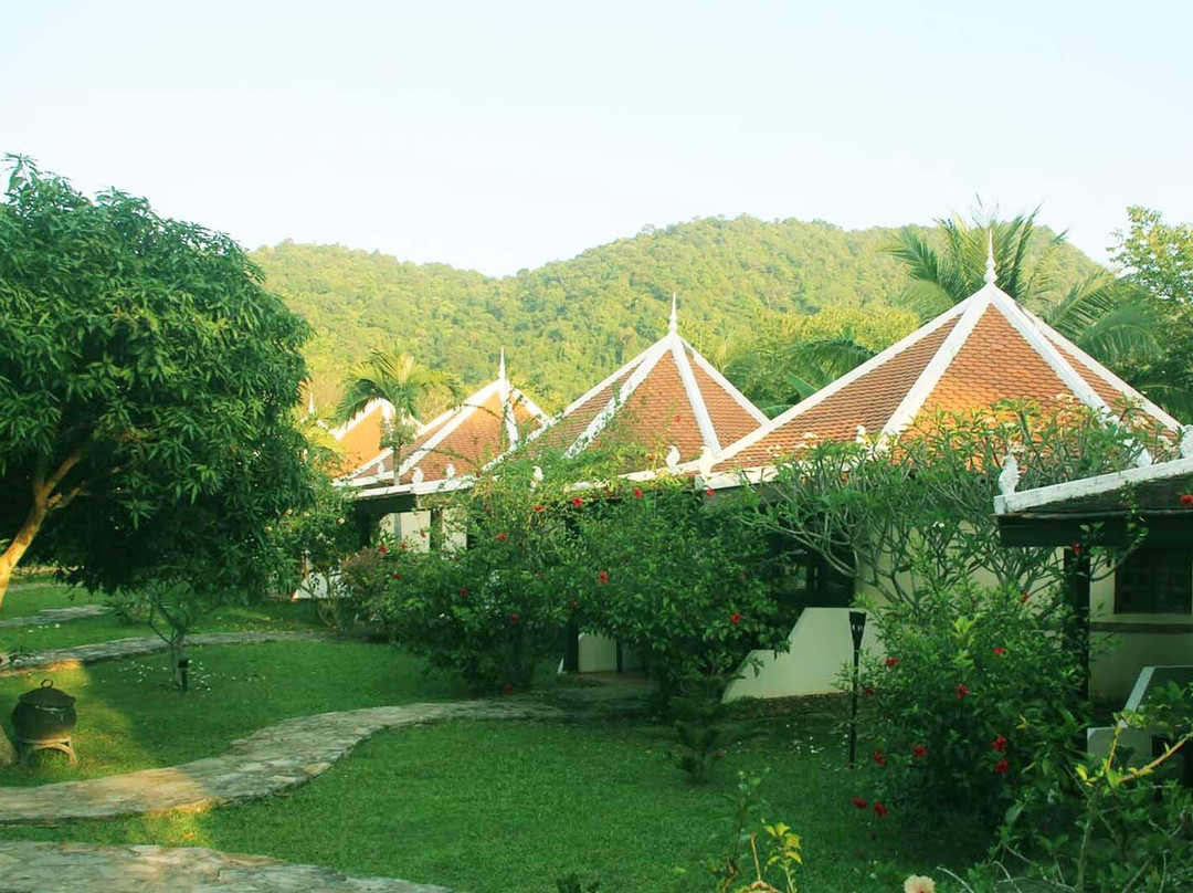 Royal Mayura Resort Hotel