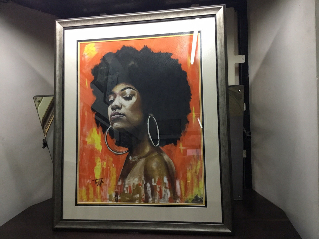 La Caverna Art Gallery-布兰岱必去景点