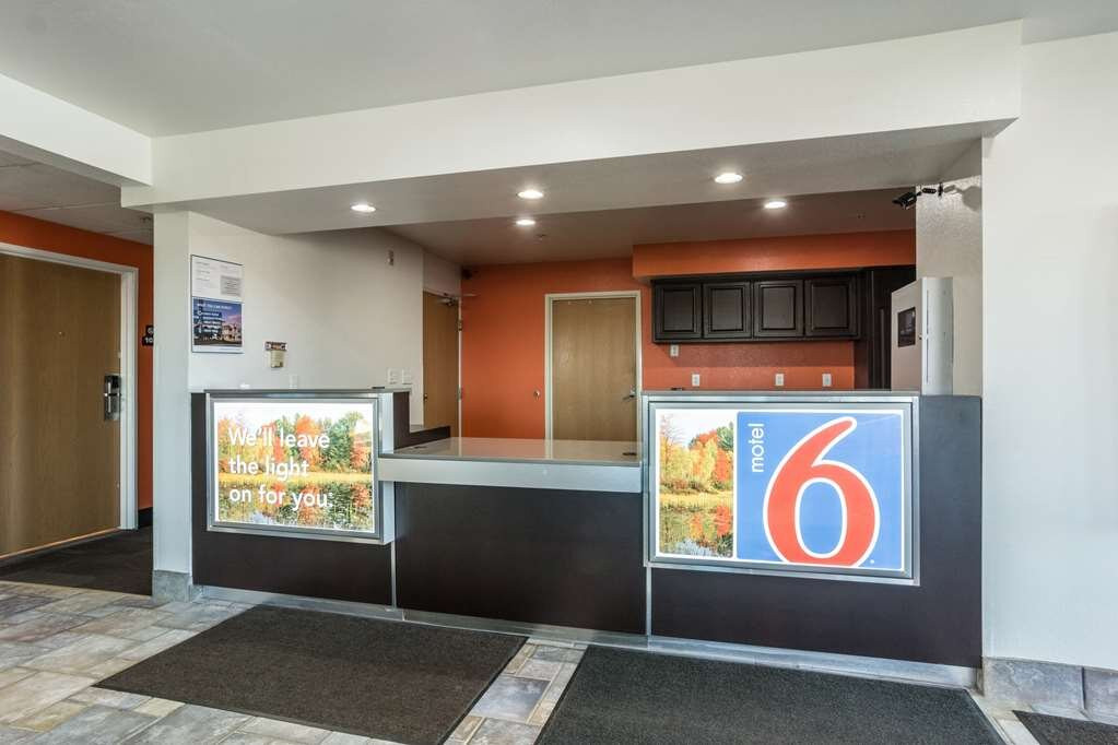 Motel 6 Barkeyville PA主图