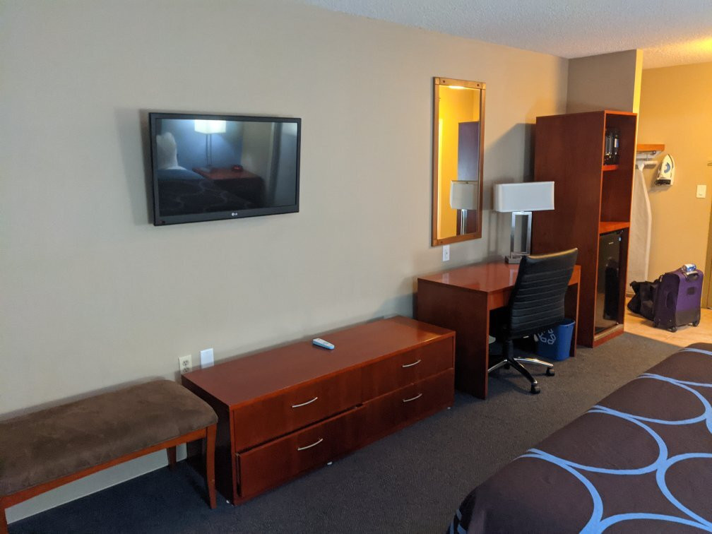 Super 8 by Wyndham Sherwood Park/Edmonton Area主图