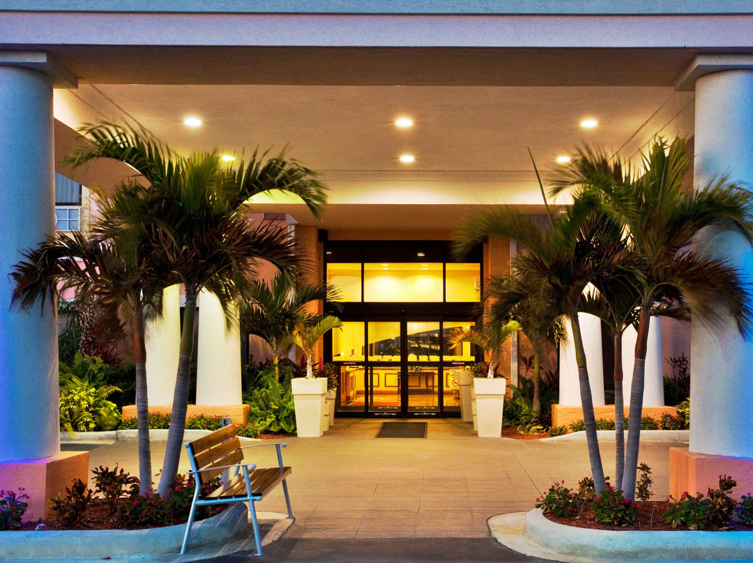 Holiday Inn Express & Suites Lake Okeechobee by IHG主图