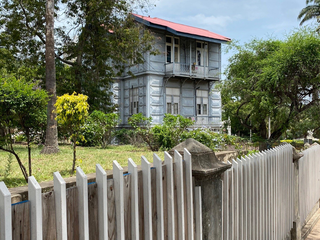 Casa de Ferro (The Iron House)景点图片