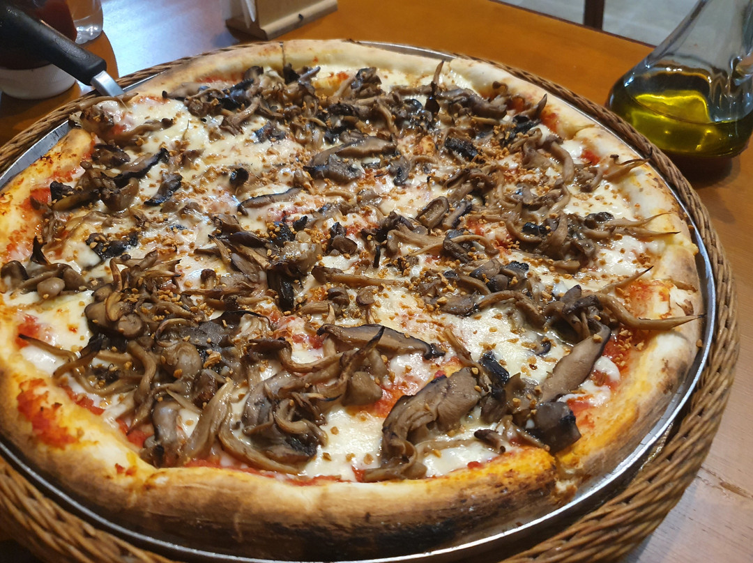 Na Vila Pizzas Delivery