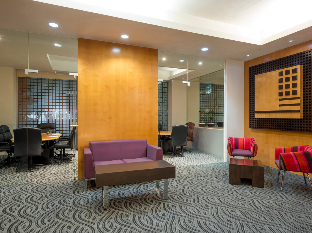 Real Inn Perinorte主图