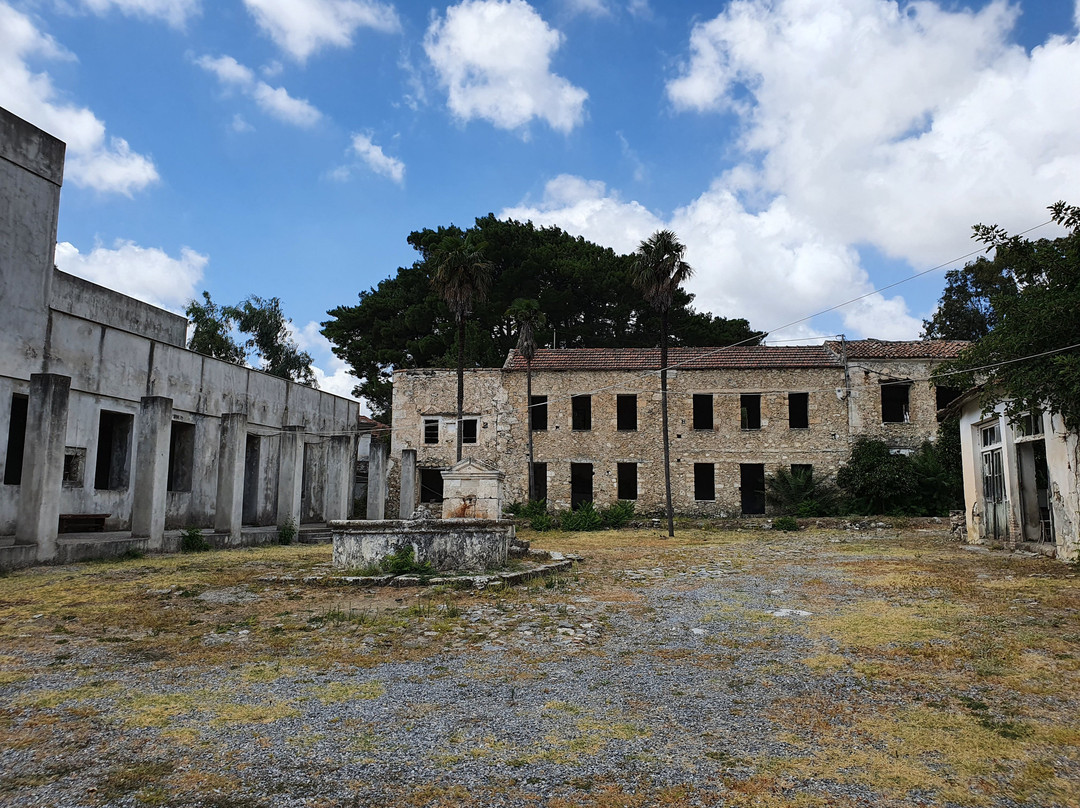 Monastery Asomaton-Amari必去景点