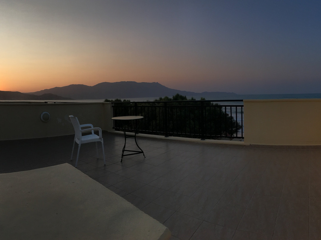 Mesogios Beach主图