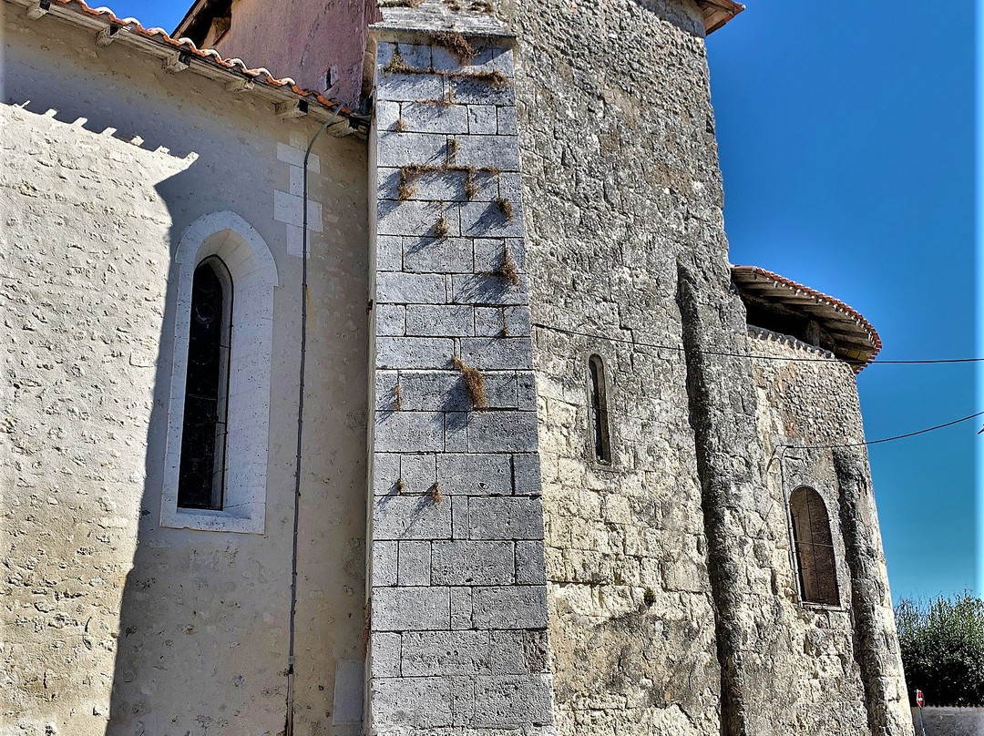 Église paroissiale de l’Exaltation de-la-Sainte-Croix景点图片
